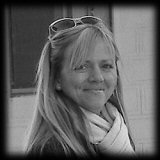 Lynnie Farrant